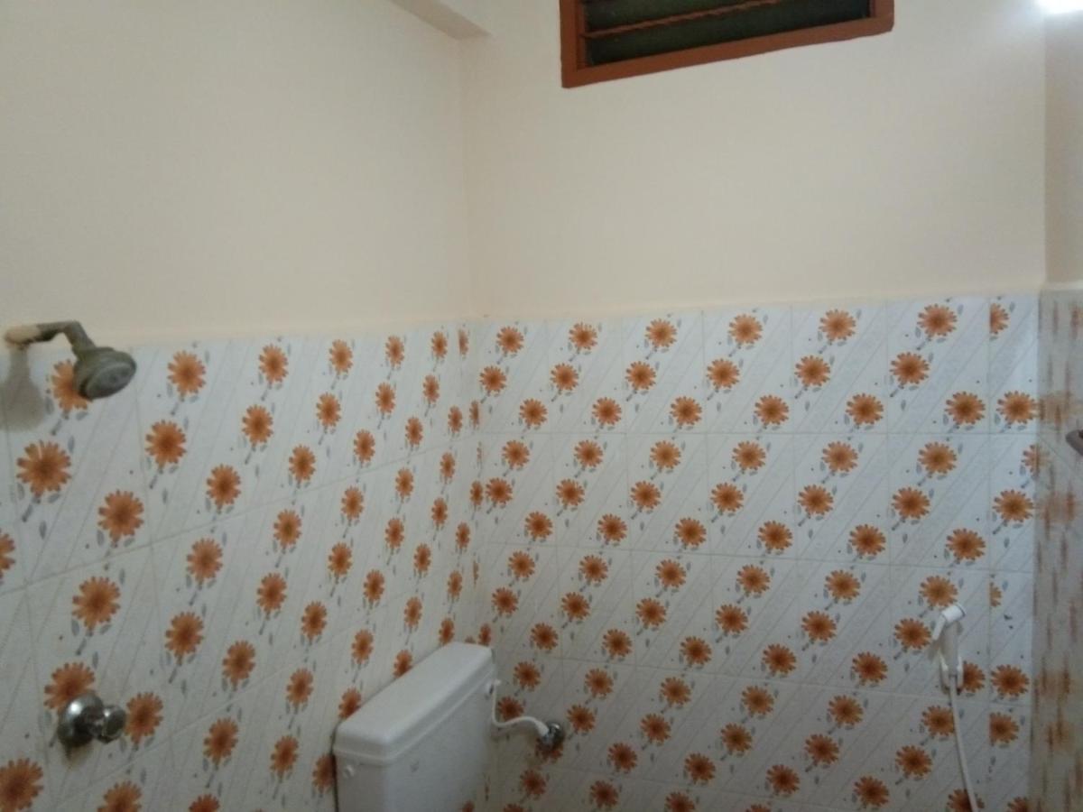Hotel Sriram Lodge Tirupati Exterior foto