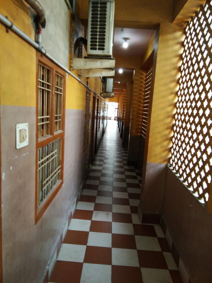 Hotel Sriram Lodge Tirupati Exterior foto